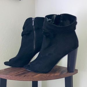 Faux Microsuede New York & Co Open-toe booties